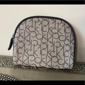 NWOT Calvin Klein cosmetic bag pouch